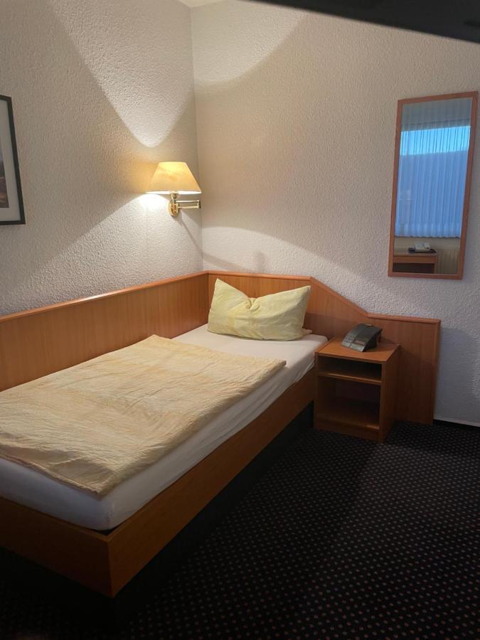 Hotel Pension Stoertebeker Biendorf Eksteriør bilde